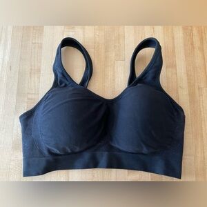 True kind wireless bra Medium Black Like New